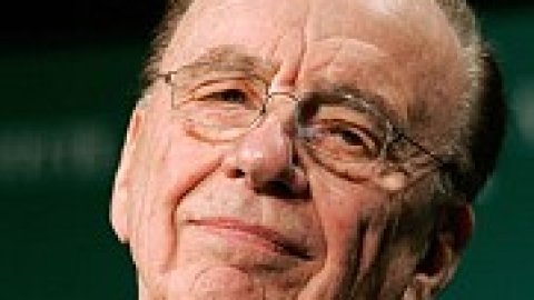 Murdoch asegura que el futuro de los diarios será digital