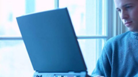 Un tercio de los estadounidenses se informa mediante prensa online
