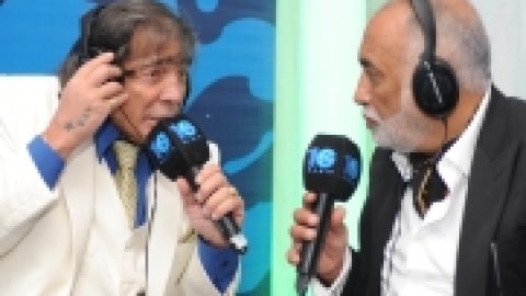 Cacho Castaña brindó un gran show con transmisión de Radio 10 y C5N