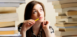 ¿Las mujeres más estudiosas que los hombres?