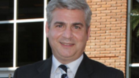 Nuevo Presidente Divisional para la Región Sur de Arcos Dorados