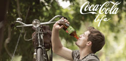 ”Refrescá tu naturaleza”, la nueva campaña de Coca-Cola Life
