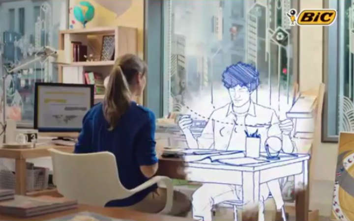 BIC relanzó su línea BIC Cristal con una campaña