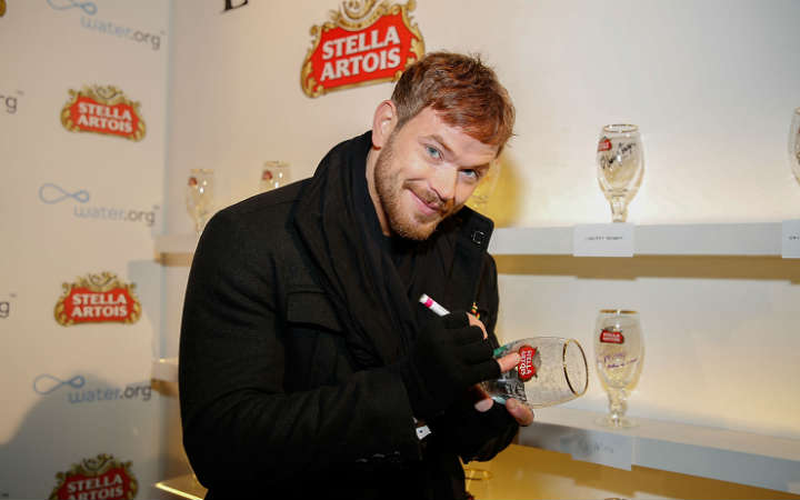 "Buy a Ladry a Drink", la campaña de Stella Artois