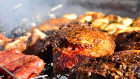Los hábitos de los argentinos a la hora de comer