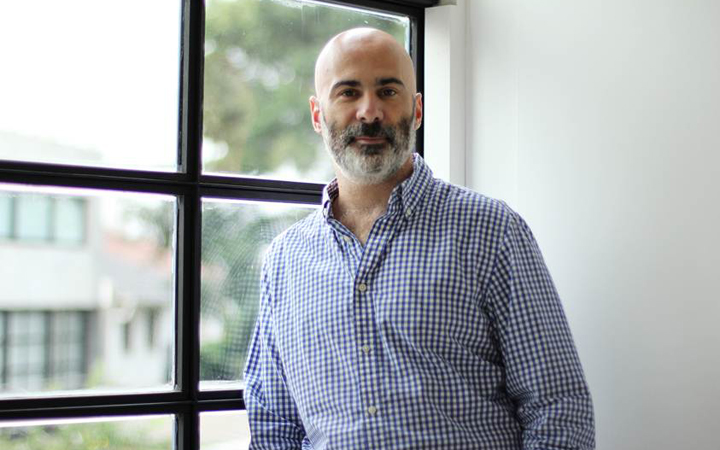 Gonzalo Fassón se suma a Carlos y Darío