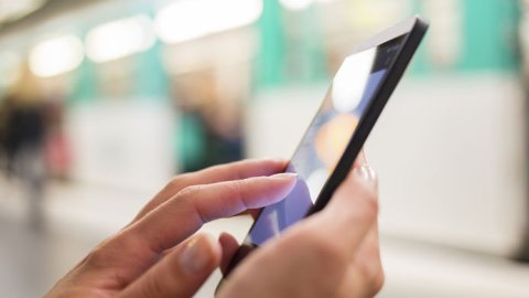 Informe global de internet ratifica la importancia del acceso a través de celulares