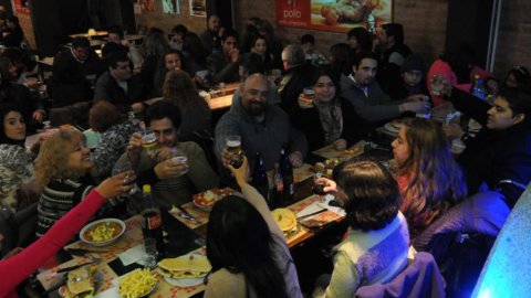 El 80% de los argentinos festeja el Día del Amigo
