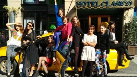 Chicas en NY presenta Chicas en NW-TV por FWTV