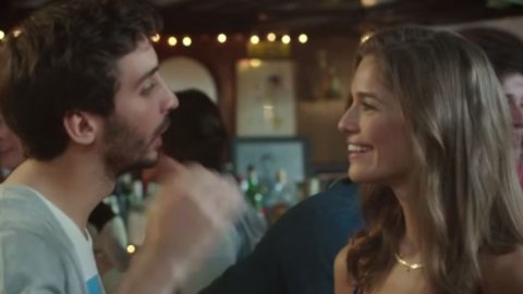 Campaña de Personal como sponsor oficial de Los Pumas y la UAR