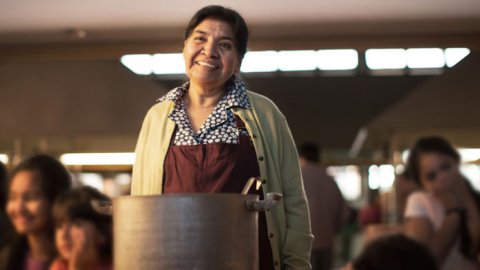 “Pensar distinto”, la nueva campaña institucional de Claro