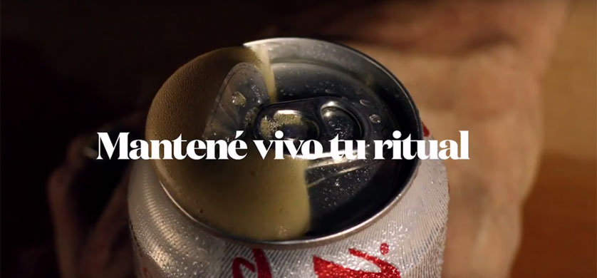 “Rituales”, la campaña de Santo para Coca-Cola Light