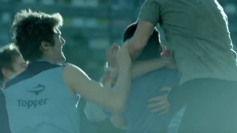 “Espíritu Amateur”, lo nuevo de Kepel & Mata para Topper