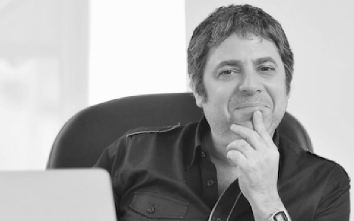 Fernando Tchechenistky presenta “Creativo Sustantivo”