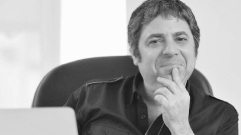 Fernando Tchechenistky presenta “Creativo Sustantivo”