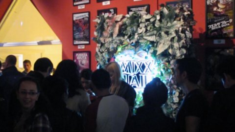 Acción de GDI junto a Mixxtail y Fuerza Bruta