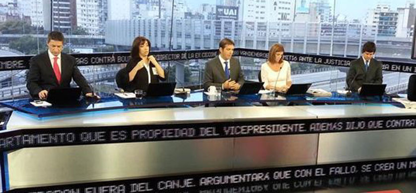 Marcado por un clima de elecciones, las noticias se mantienen arriba en el cable