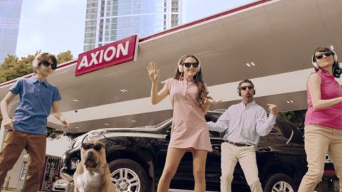 “Familia”, la nueva campaña de Cravero para AXION energy