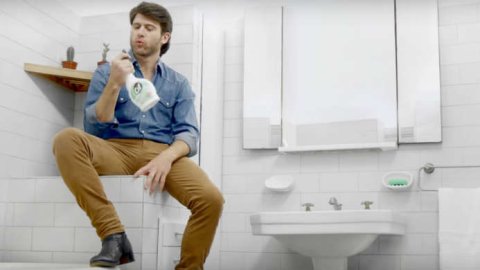 "El Gatillo más rápido de los baños", de 361 Argentina y Socialive para Cif Baño