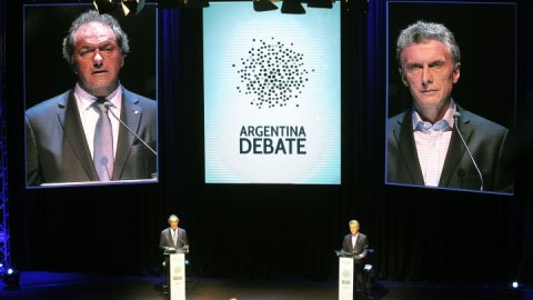 El debate presidencial marcó picos de 43 puntos de rating