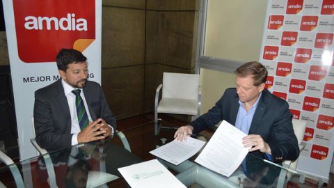 amdia firmó un convenio con la Universidad del Salvador