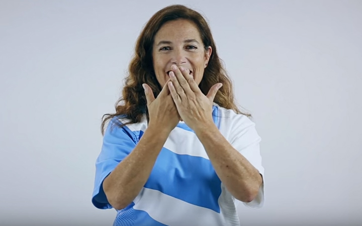 Room23 desarrolla la campaña “pumas-leonas” para Audela Norte