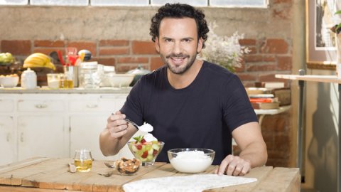 HITN firma alianzas para promover la alimentación saludable