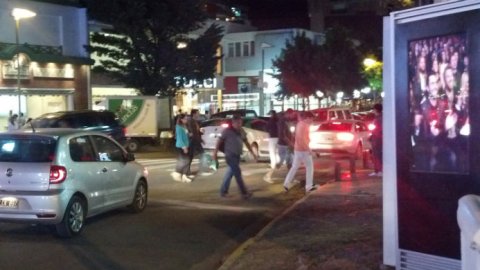 Dobila estrena circuito de tótems digitales en Pinamar y Cariló
