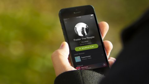Spotify listo para lanzar producción de videos online
