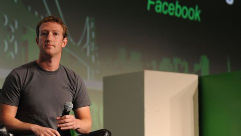 Mark Zuckerberg y Samsung se unen por la realidad virtual