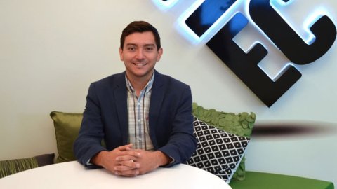 Néstor Carrasco se integra a MEC Chile como director digital