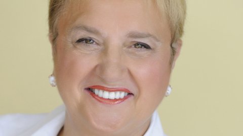 HITN presenta a la reconocida chef Lidia Bastianich al mercado Hispano de EEUU
