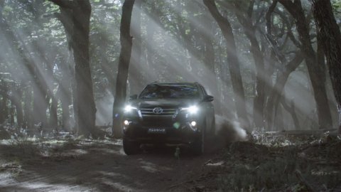 "Elecciones", lo último de Dentsu para Toyota