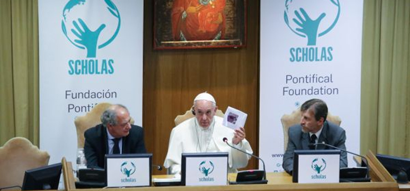 El Papa Francisco, Scholas y el Grupo Girola unidos
