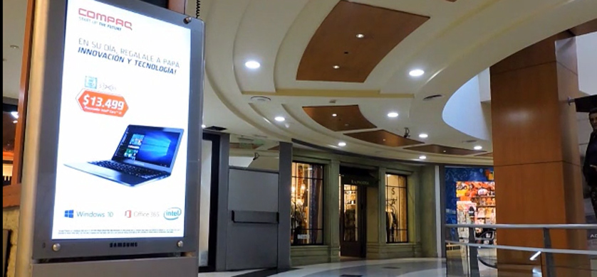 Devoto con pantallas leds de Resting Car