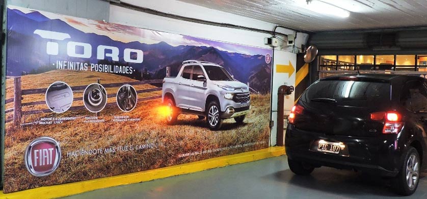 Fiat Toro eligió parkings y shoppings Resting Car