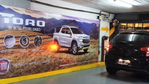 Fiat Toro eligió parkings y shoppings Resting Car