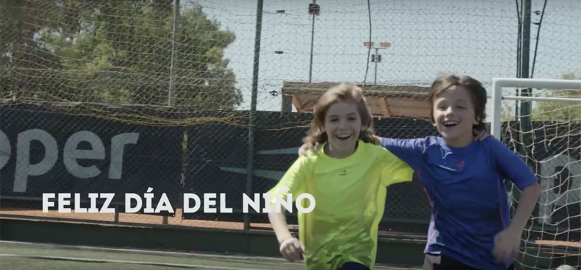 Acción de Topper por el Día del Niño