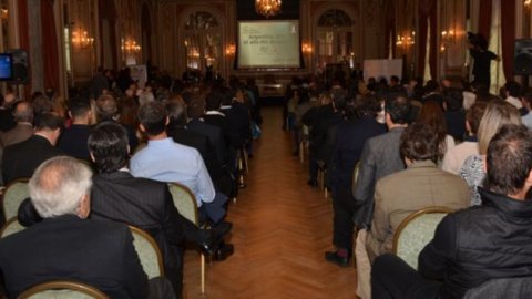 Ámbito Financiero en el "Latam economic forum"