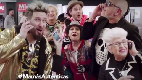 La campaña de Y&R y Musimundo para el Día de la Madre