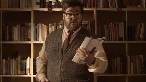 "Manuel Launam, el lector de manuales", la nueva acción de Garbarino.com