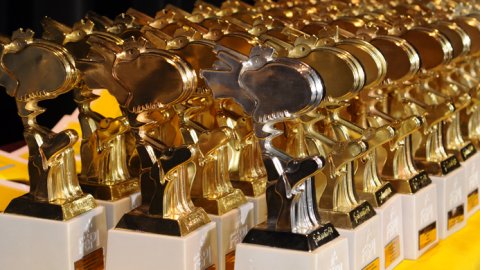 La 10ma edición de los premios FePI entregó los "Inodoro Pereyra"