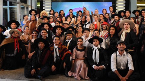 Comienza Argentina baila, el certamen federal de danzas folclóricas