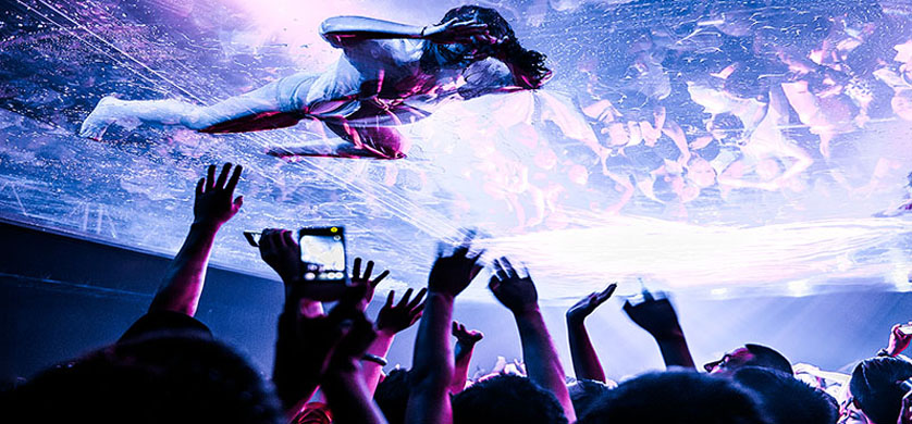 Alianza entre American Express y Fuerza Bruta