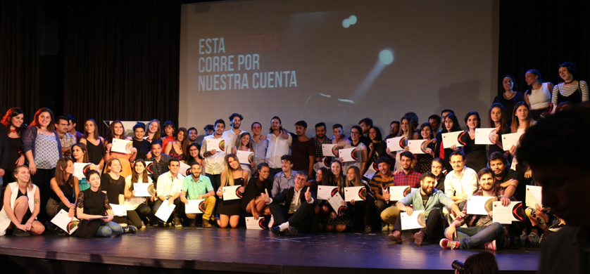 Entrega de diplomas en la Escuelita