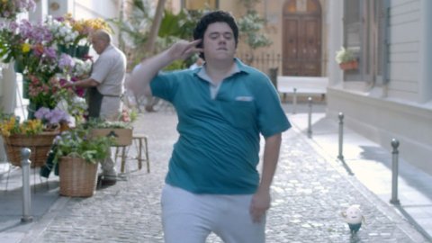 "Gordo bueno", la campaña de Almacén para Telekino