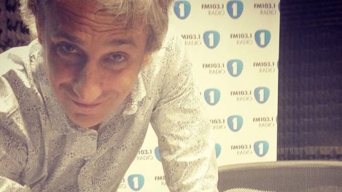 Radio Uno pone al aire “Uno en el amor”