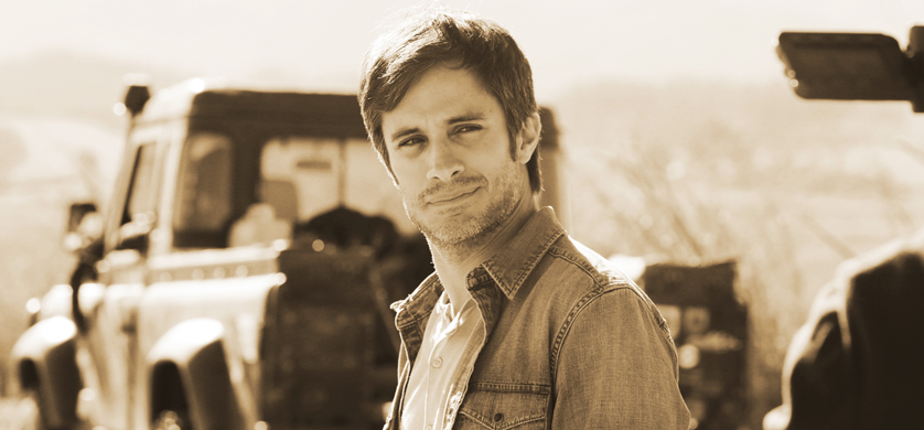 Gael García Bernal protagoniza el último comercial de Cerveza Sol