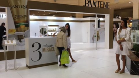 Pantene eligió a Mall Space Media para realizar una acción