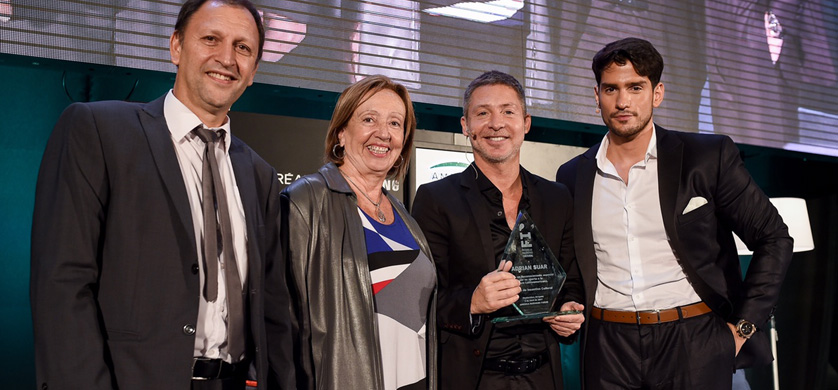 Adrián Suar fue distinguido en Uruguay